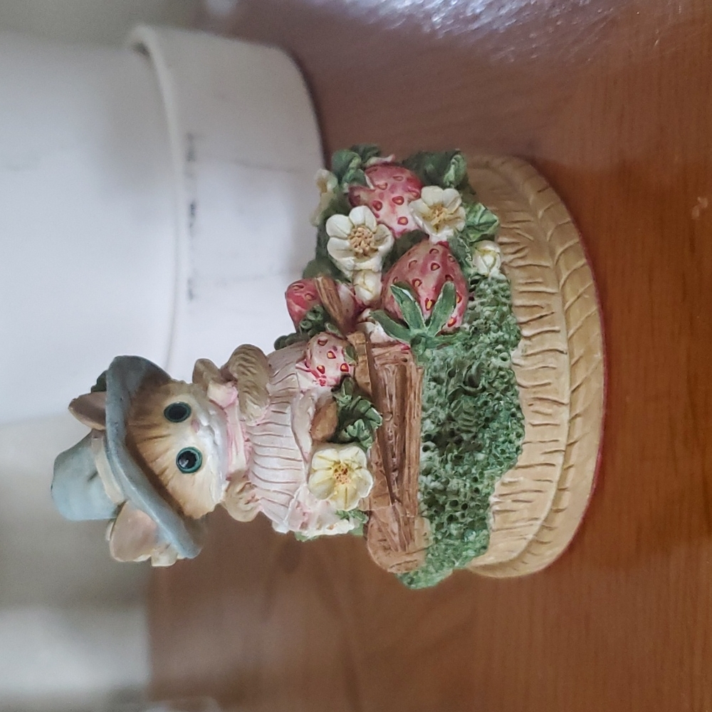 Cat Statue Trinket